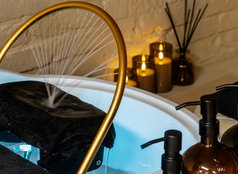 Férfi hajnövekedést serkentő headspa